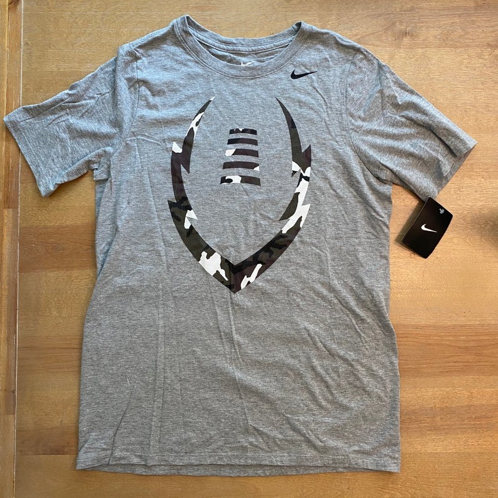 Nike Tee Youth XL Football graphic with small swoosh NWT